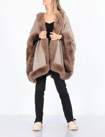 
						Poncho No-l-ita, maro