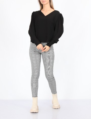 
						Bluza Marciano Guess, negru