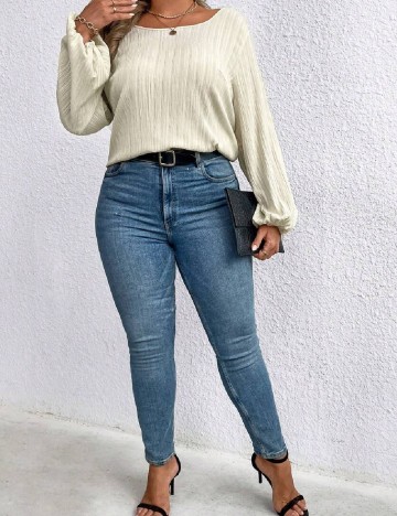 
						Bluza SHEIN CURVE, crem