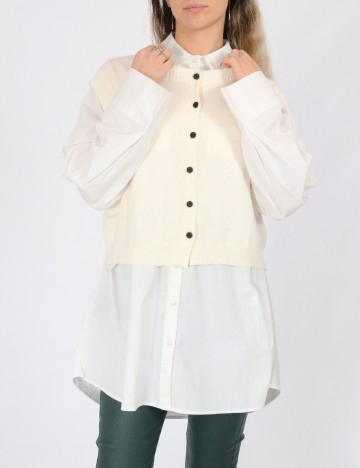 
						Vesta SHEIN, crem
