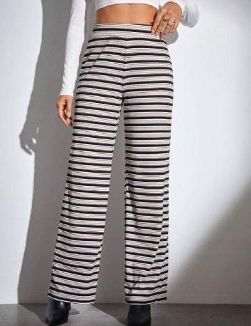
						Pantaloni SHEIN, mix culori