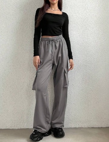 
						Pantaloni SHEIN, gri