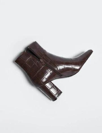 Botine Mango, maro