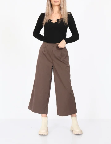 Pantaloni Vero Moda, maro