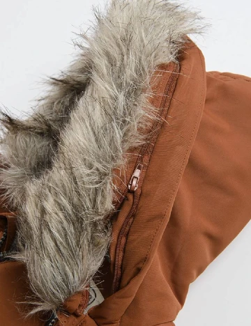 Combinezon Cool Club, maro Maro