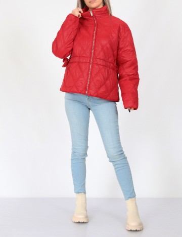 
						Geaca Vero Moda, rosu