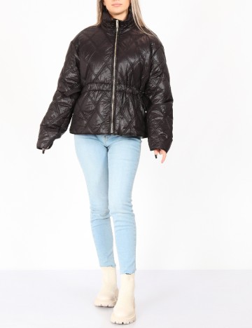 
						Geaca Vero Moda, negru