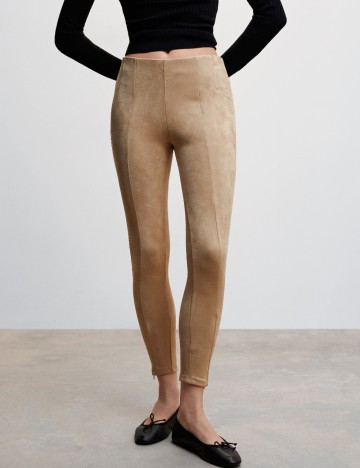 
						Pantaloni Mango, crem