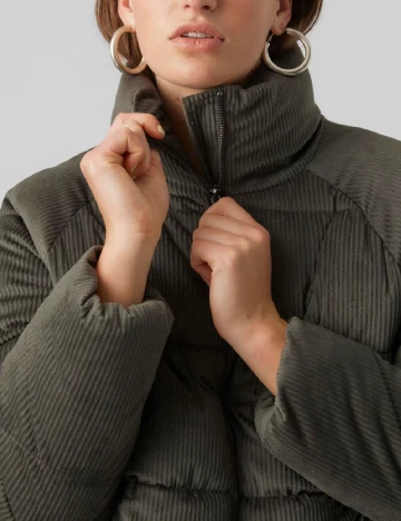 Geaca Vero Moda, verde