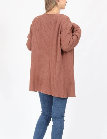 Cardigan Only, maro