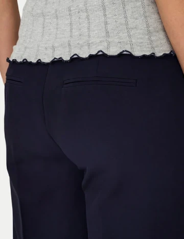 Pantaloni Only, bleumarin Albastru