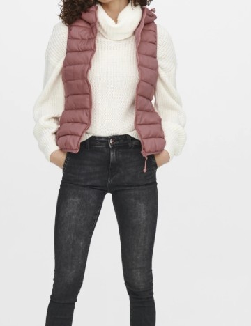 
						Vesta Only, roz pudra inchis