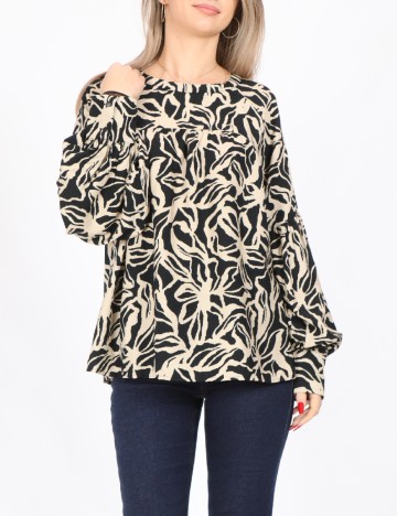 
						Bluza Only, crem