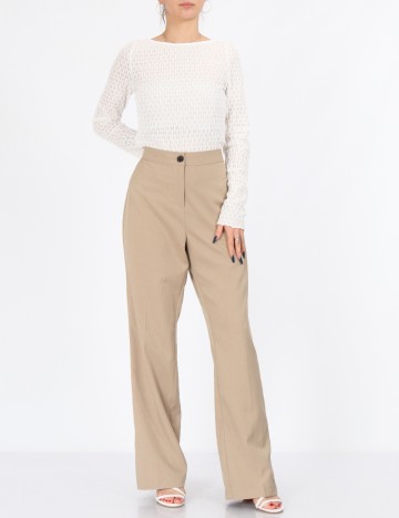 
						Pantaloni Vero Moda, maro