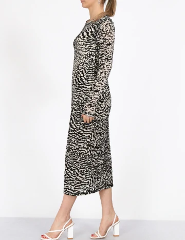 Rochie medie Jacqueline de Yong, negru/crem