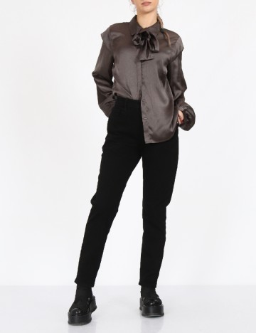 
						Blugi SHEIN, negru