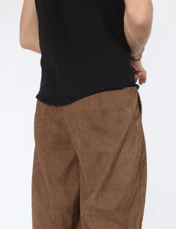 Pantaloni SHEIN, maro