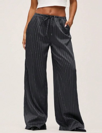 
						Pantaloni SHEIN, gri