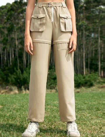
						Pantaloni SHEIN, maro deschis