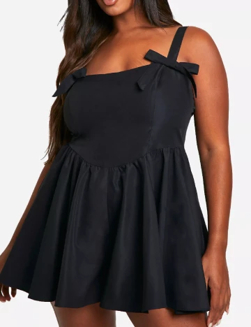 Rochie scurta Boohoo Plus Size, negru