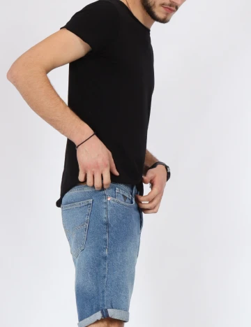 Pantaloni scurti Guess, albastru