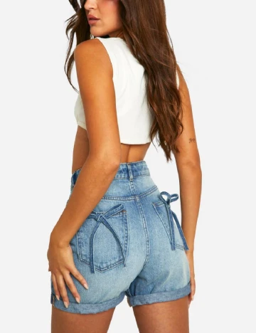 Pantaloni scurti Boohoo, albastru