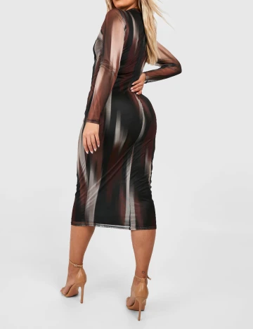 Rochie medie Boohoo Plus Size, mix culori