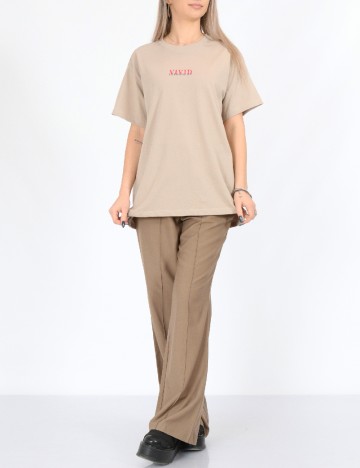 Tricou Only, maro