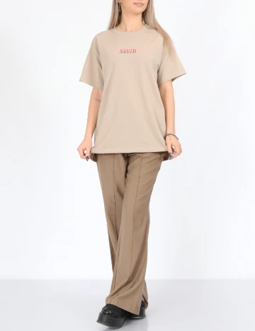 Tricou Only, maro