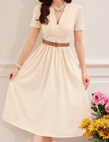 Rochie medie SHEIN, crem