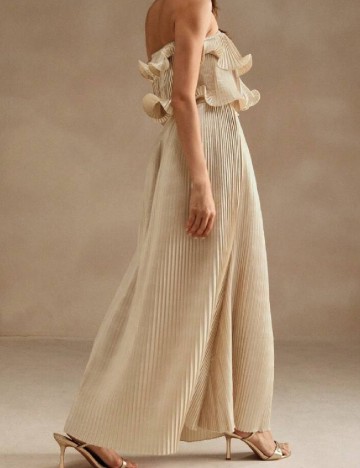 Compleu Anewsta, crem