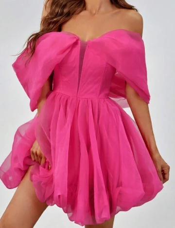 Rochie scurta Faeriesty, roz