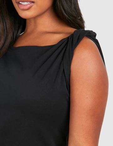 Rochie scurta Boohoo Plus Size, negru