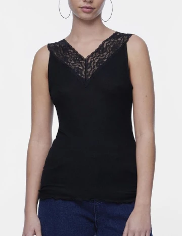 Maiou Pieces, negru