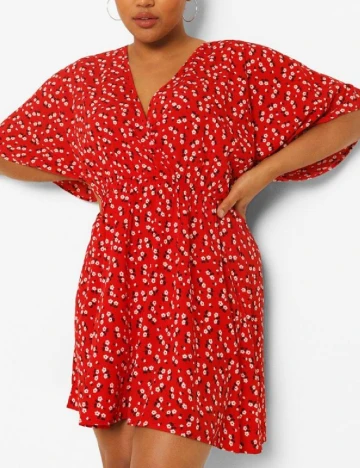 Rochie scurta Boohoo Plus Size, rosu