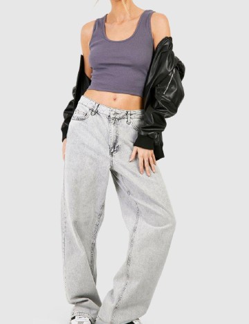 
						Top Boohoo, mov