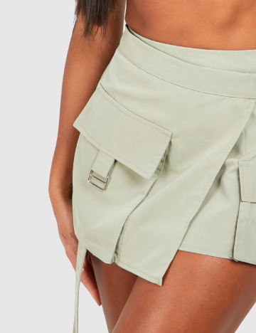 Fusta Boohoo, verde