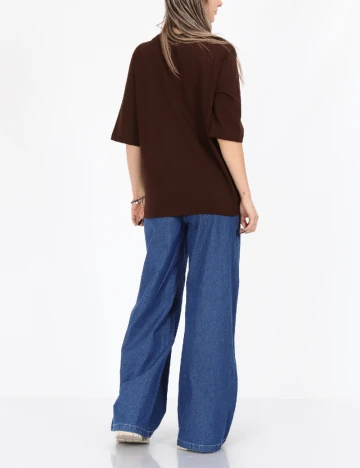 Tricou Only, maro