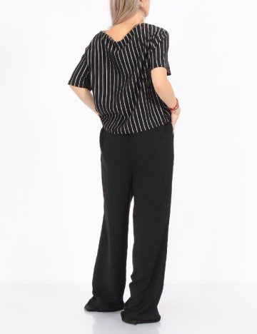 Tricou Only, negru