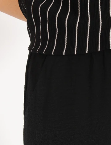 Tricou Only, negru