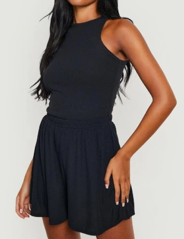 Pantaloni scurti Boohoo, negru