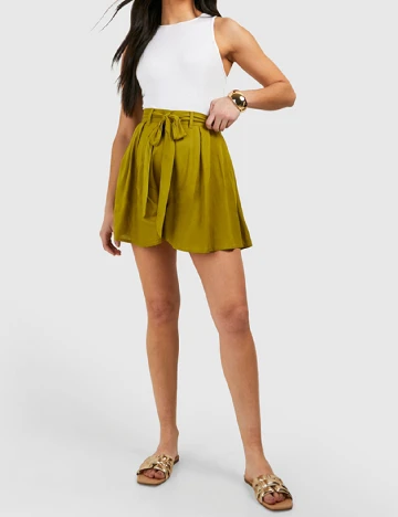 Pantaloni scurti Boohoo maternity, verde