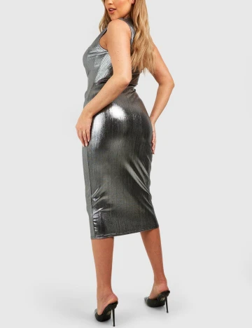 Rochie medie Boohoo Plus Size, argintiu