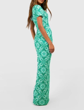 Rochie lunga Boohoo, verde