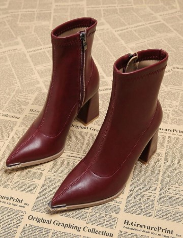 
						Botine SHEIN, visiniu