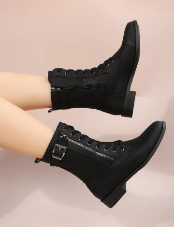 
						Ghete SHEIN, negru