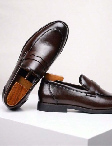 Mocasini SHEIN, maro