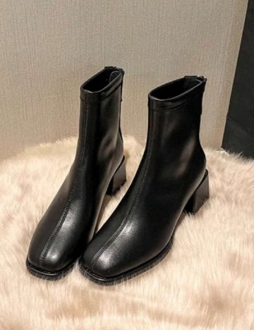 
						Botine SHEIN, negru