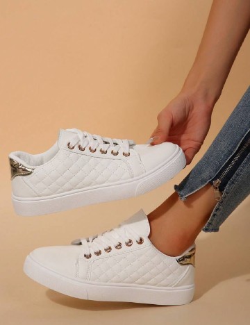 
						Adidasi SHEIN, negru