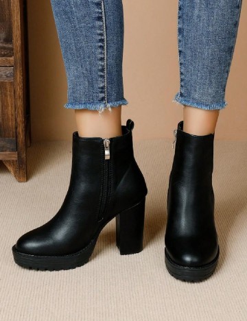 
						Botine SHEIN, negru